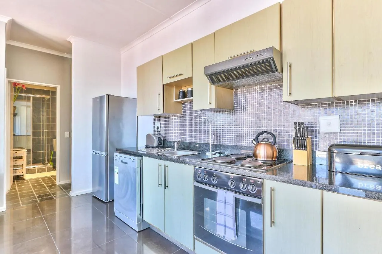 600A Perspectives Apartment Cape Town 0*,  South Africa